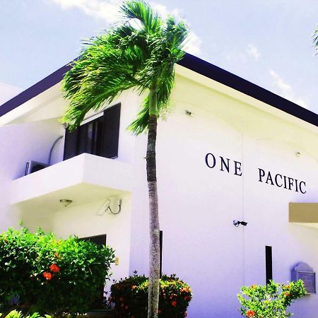 One Pacific Hotel Tamuning Buitenkant foto